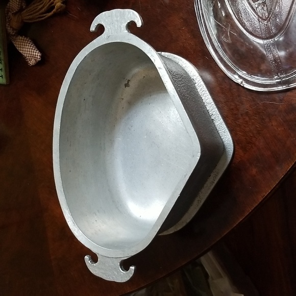 1940s GUARDIAN SERVICE 4 QUART ROASTER HAMMERED ALUMINUM W GLASS DOME - Picture 2 of 7